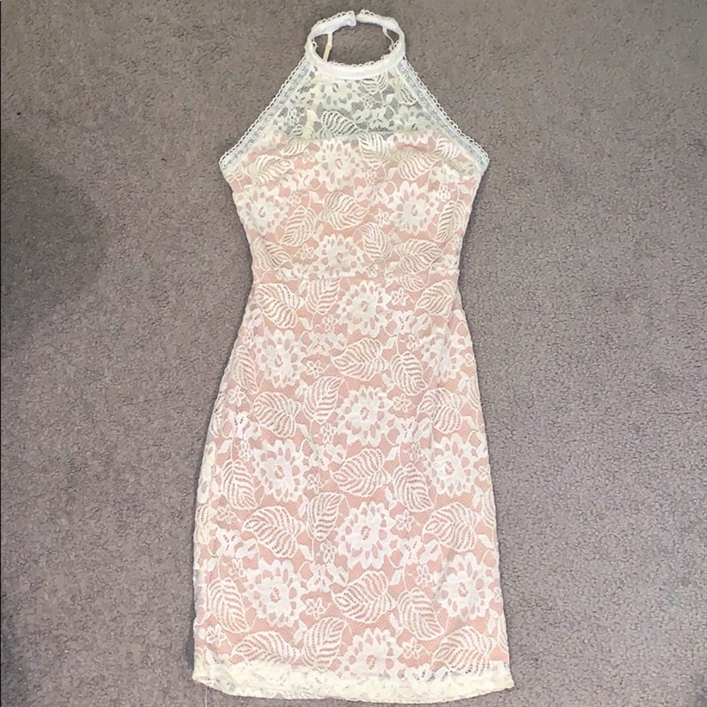 Hot Miami Styles Halter Lace Collar Bodycon Dress